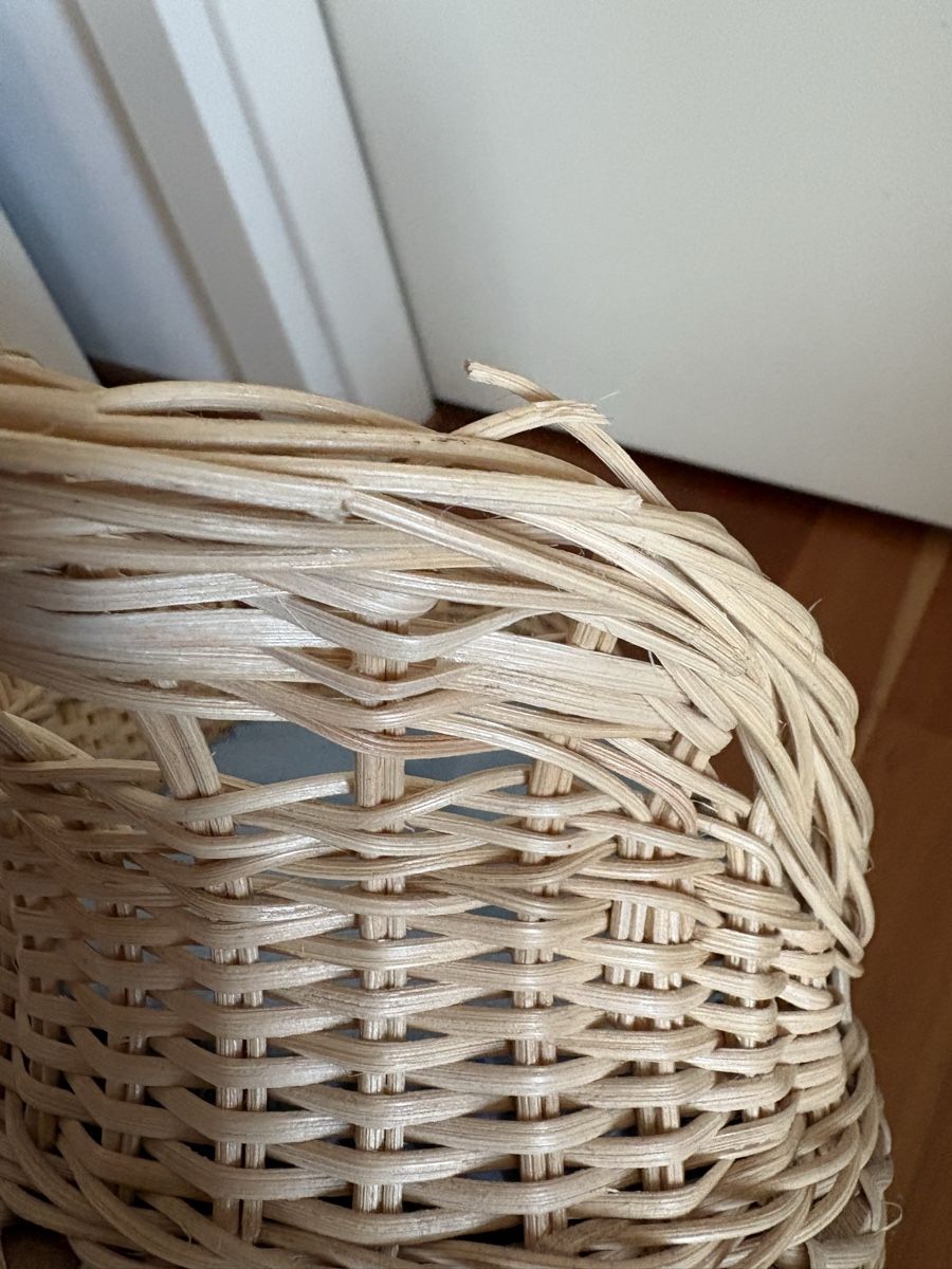 Spielzeuge: Puppen Korb Sofa Dekoration – Gebraucht aus Rümlang von BoutiqueBoutique16 6