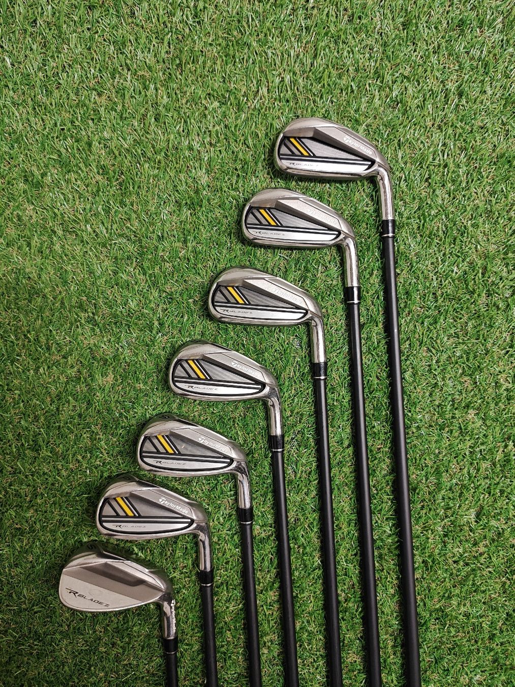 Taylor Made Schläger & Sets: TaylorMade RBZ Eisenset 5-SW in Regular Flex – Gebraucht aus Uerikon von Chreggus_Golfshop