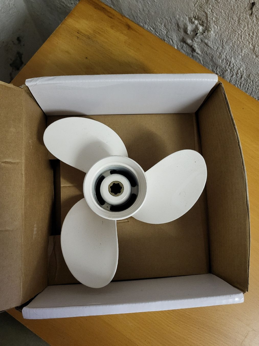 Motoren: Aussenborder Propeller POLYDA Neu ABE 10 1/4 x 13 – Neu und originalverpackt aus Pratteln von mop_55gf 1