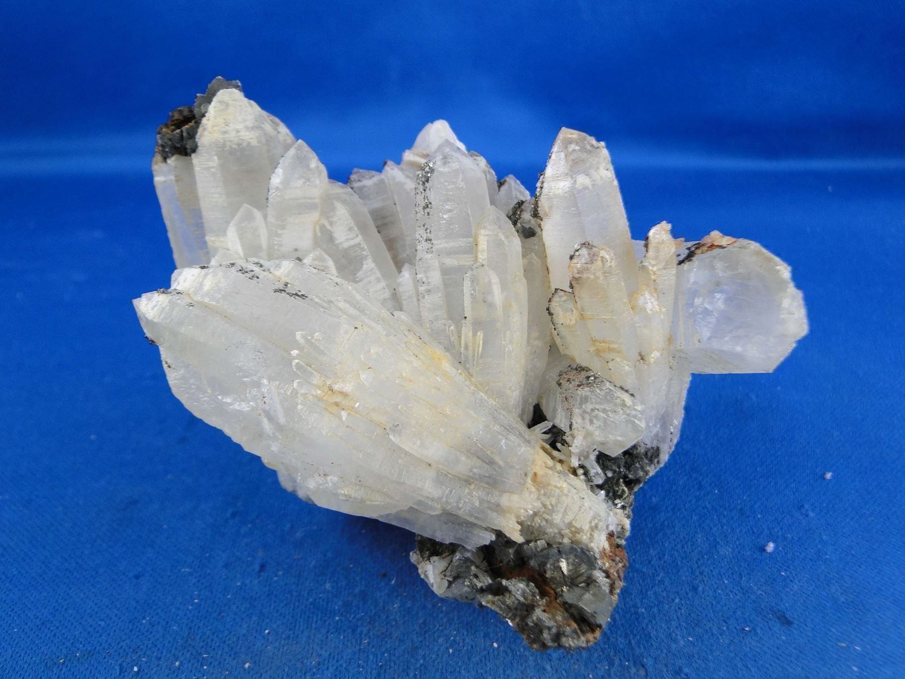 Minerali & Pietre curative: Quarz und Pyrit – Usato da Schinznach Bad venduto da Demerald 5