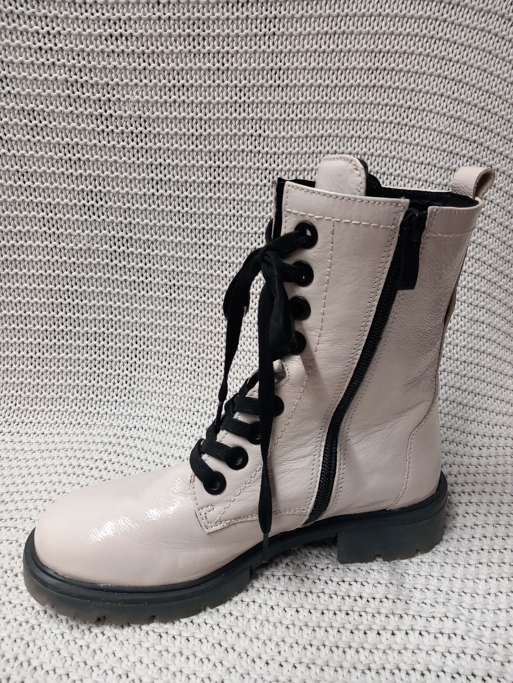 Scarpe da donna: Caprice Boots Weiss Gr. 36 – Usato da Gwatt (Thun) venduto da umwelt-brocki 3
