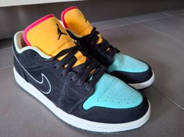 Air Jordan 1 Low, Grösse 42.5 EUR