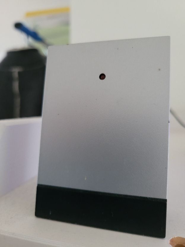 Altro per la casa: Temperaturanzeige und Digitaluhr mit Funksensor – Usato da Altdorf UR venduto da Nordwing 2