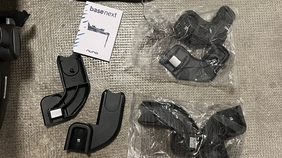 Nuna Seggiolini per auto: Nuna Babyschale Isofix Base guter Zustand – Usato da Basel venduto da Schildkroetli_67 2
