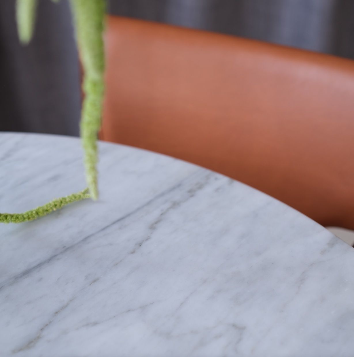 Tische: Tulpentisch Carrara Marmor / Eero Saarinen style – Gebraucht aus Bern von Zmodern_CON 9