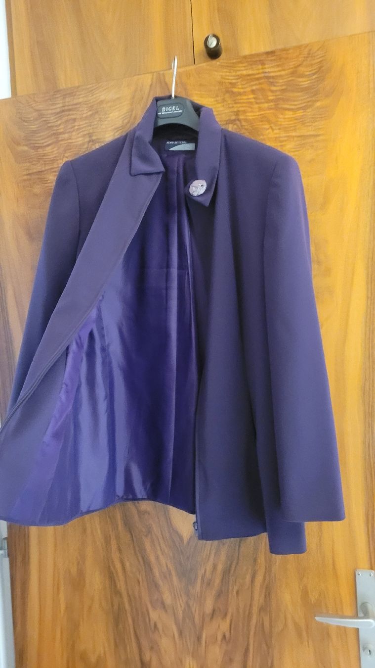 Jacken: Neuwertige leichte Jacke Gr 44 – Neu (gemäss Beschreibung) aus Langnau i. E. von suedae11 3