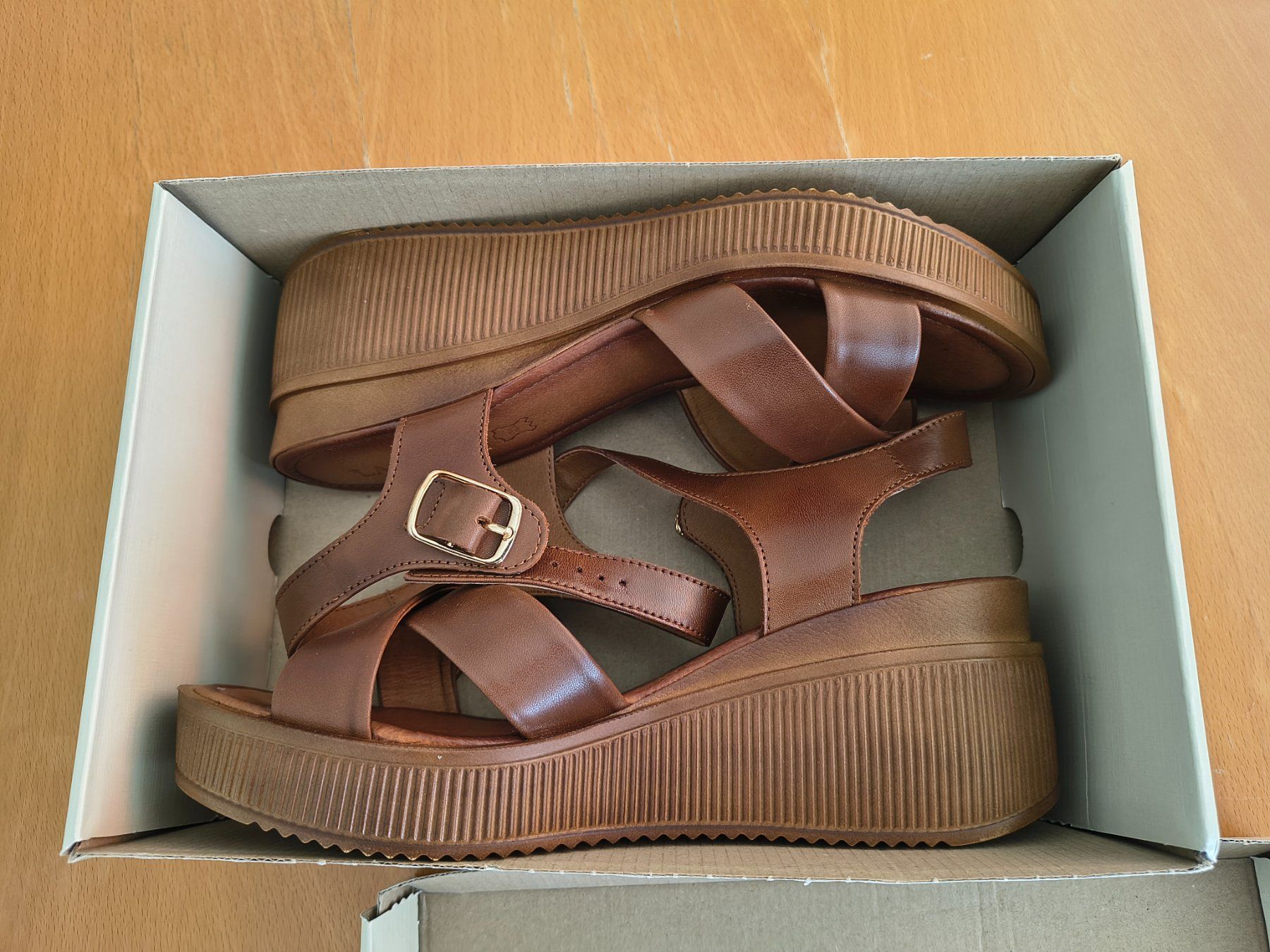 Scarpe da donna: La Socki Gr. 40 Leder, neu – Nuovo e nell'imballaggio originale da St. Gallen venduto da Ovi777 2