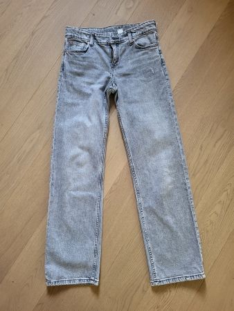H&M Jeans  Straigth Legg-  164 cms - wie neu