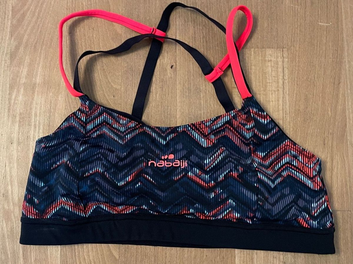 Decathlon Badekleider & Bikinis: bequemes Nabajij Bikini Oberteil - Decathlon - Gr. 38 – Gebraucht aus Winterthur von Schwestere