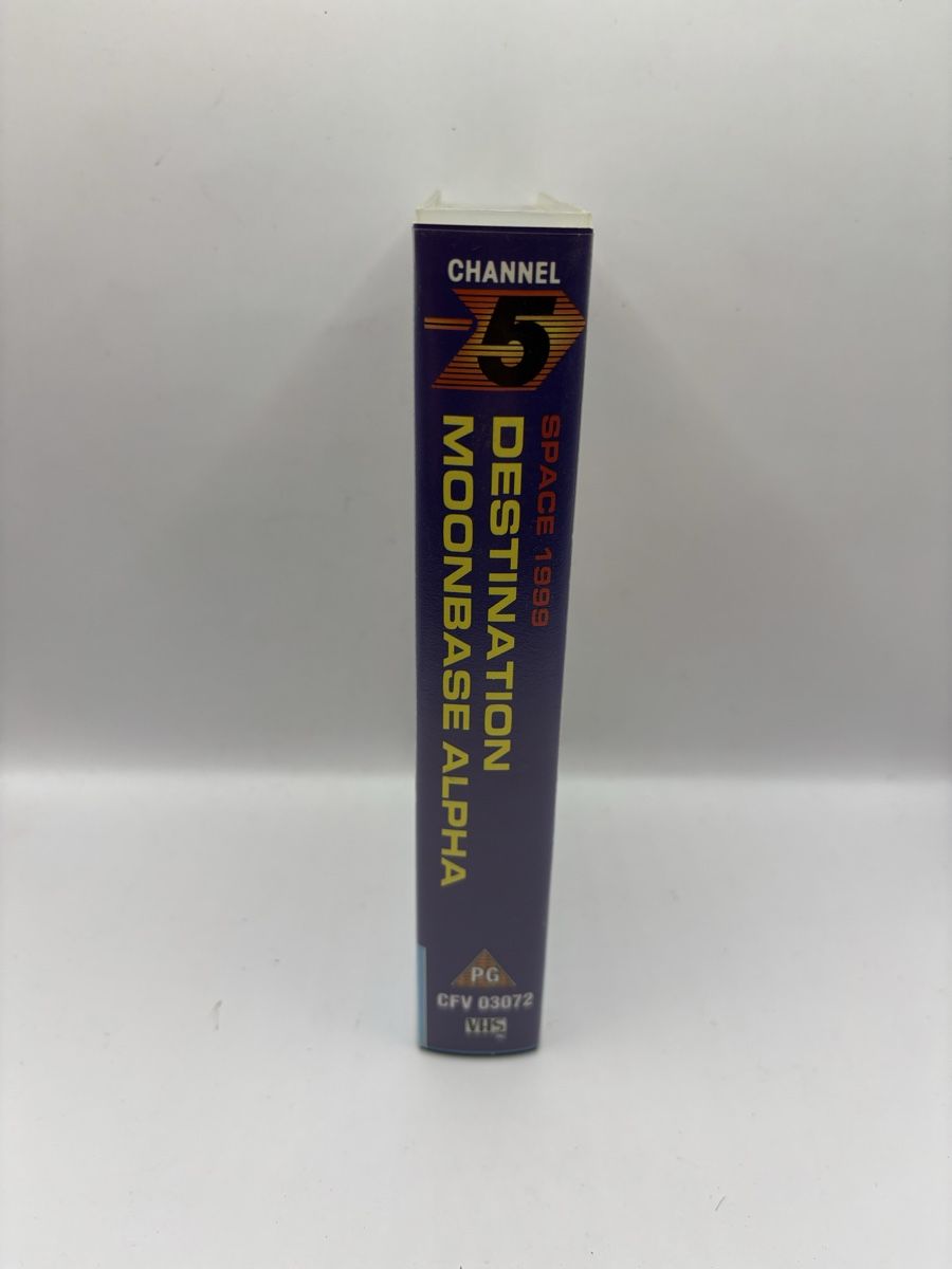 Tutti i VHS: VHS Cosmos 1999 Destination Moonbase Alpha Retro Rare – Usato da Genève venduto da sho_67qj 1