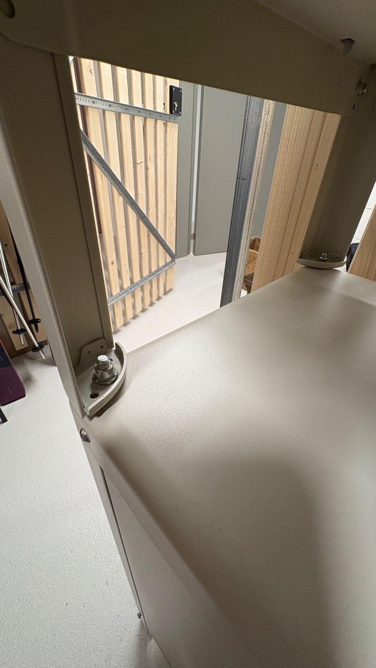 Ikea Schränke: Metallschrank – Gebraucht aus Zürich von euchmenio 4