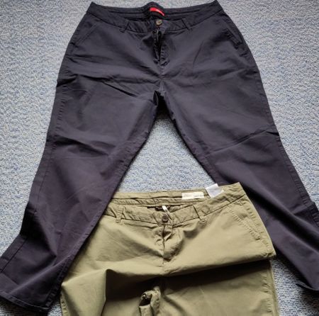 Two pairs of stylish ladies trousers S. Oliver, size W46/L32