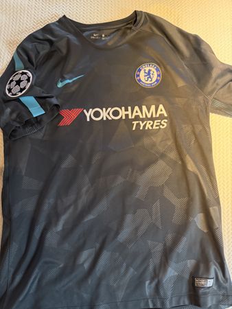 Chelsea Third 17/18 Hazard
