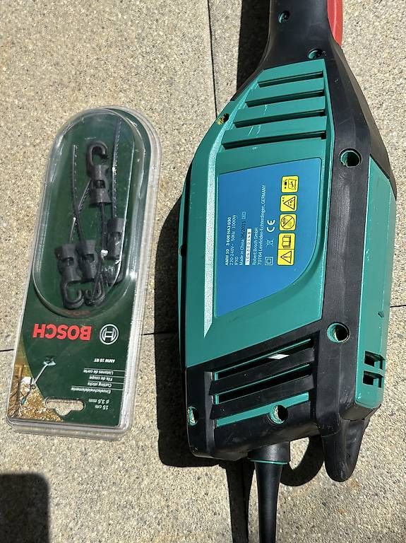 Bosch Tutti gli attrezzi: Bosch AMW 10 Rasentrimmer – Usato da Läufelfingen venduto da BLbeZH