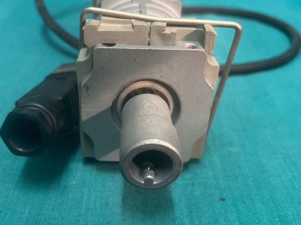 Elero JA 06 Soft Lamellenstoren Raffstoren Motor (Gebraucht) in ...
