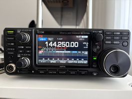 ICOM IC-9700 (DEFEKT) ab 1.-