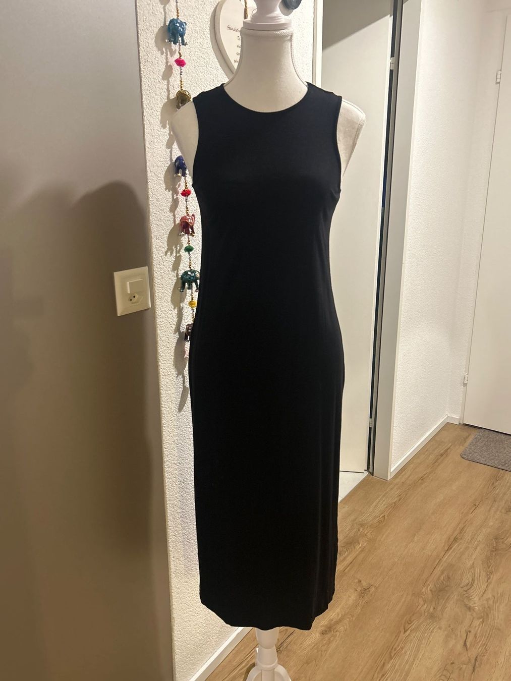 H&M Kleider: Sommerkleid schwarz von H&M  Gr. S – Gebraucht aus Brunnen von Nala2929 3