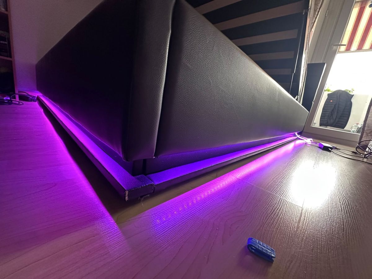 Letti: Bett mit Stauraum & LED-Licht – Usato da Richterswil venduto da nufian005 4