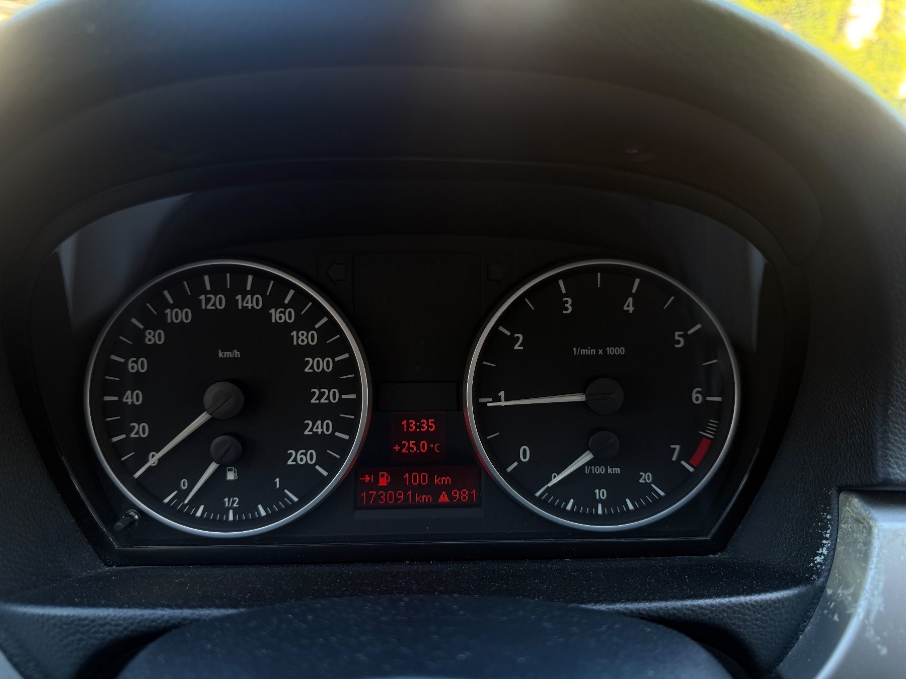 BMW Autos: BMW 320i E90 ab MFK – D'occasion à Biberist par Musti7769 7
