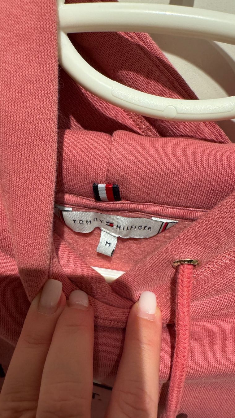 Tommy Hilfiger Pullover & Sweatshirts: Tommy Hilfiger Pullover rosa Grösse M neuwertig – Neu (gemäss Beschreibung) aus Dübendorf von lilmissprincess 2