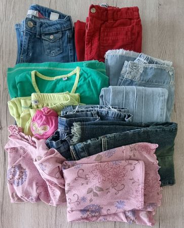 Tolles Kleiderpaket für Mädchen gr.128