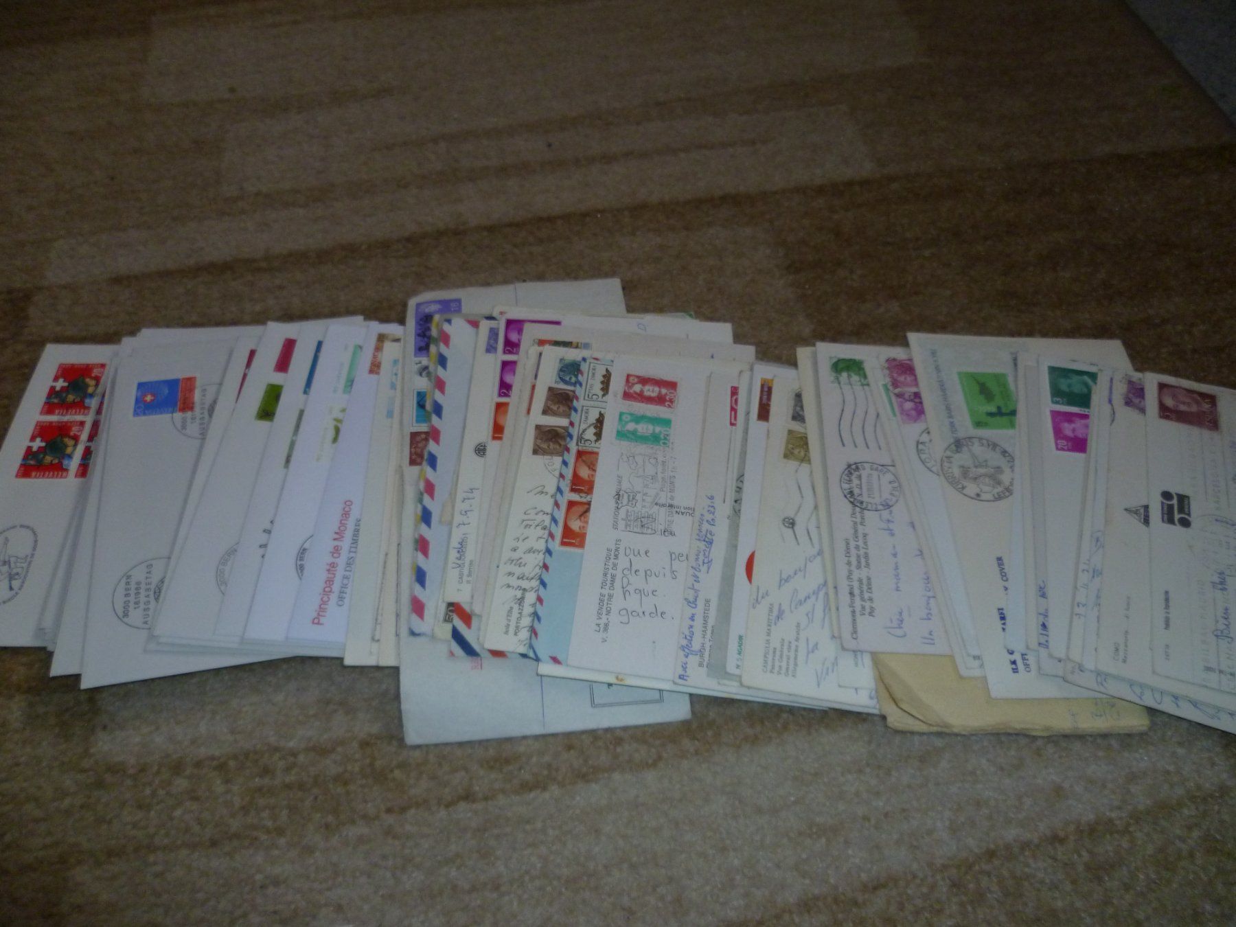Tutti i francobolli: lettres du monde – Usato da Corcelles-Payerne venduto da mao06 2