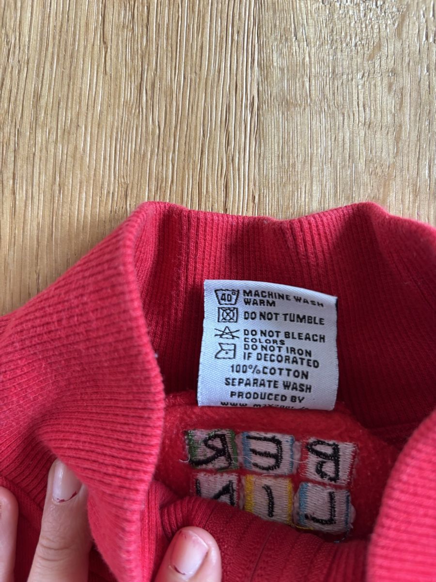Pullover & Sweatshirts: Berlin Pullover – Gebraucht aus Wädenswil von Gagegia 4