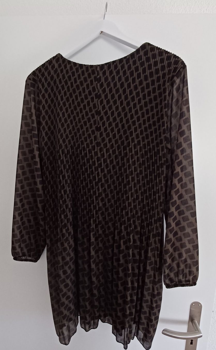 Kleider: Kleid – Neu (gemäss Beschreibung) aus Konolfingen von regula9617 1