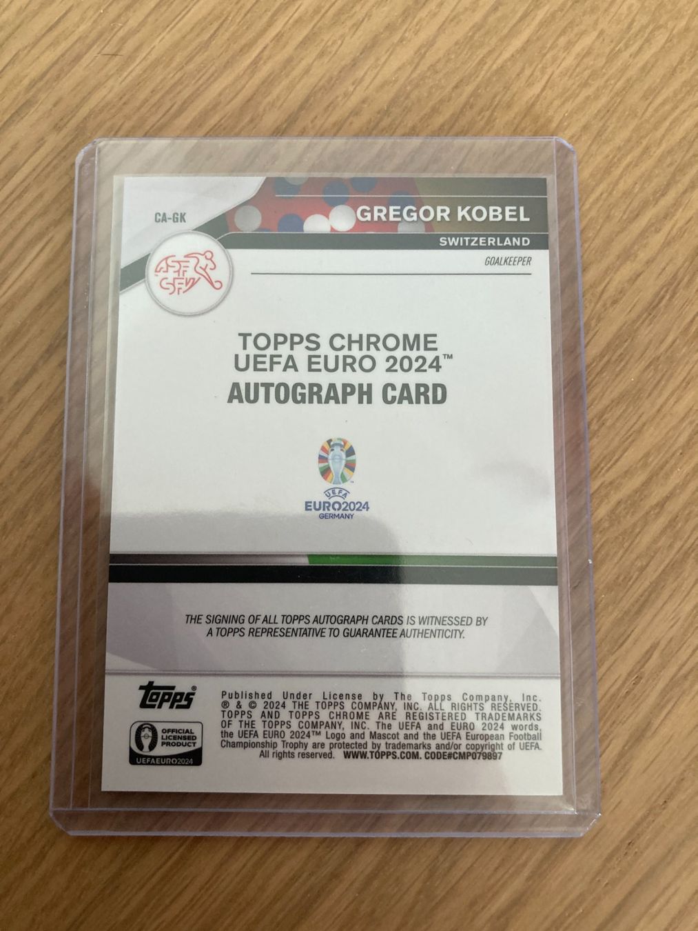 Topps Cartes à collectionner: Topps Chrome UEFA Euro 2024 - Gregor Kobel Auto – D'occasion à La Tour-de-Peilz par Tyalos_Cards 1