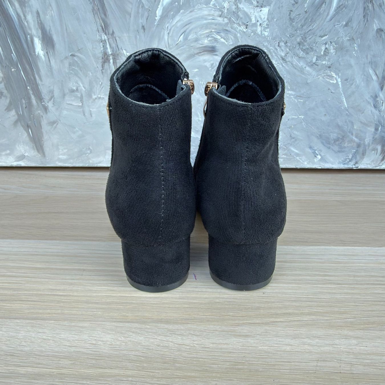 Scarpe da donna: Bottines suédine noires a talon – Usato da Thônex venduto da BrYu 4