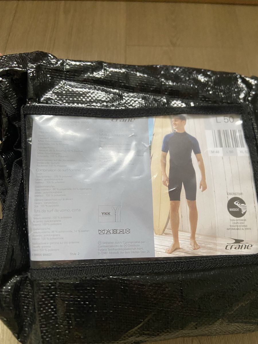 Costumes: surferanzug  – Neuf avec emballage d'origine à Stäfa par JamesO03