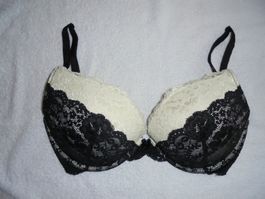 VICTORIA'S SECRET BH 34 DD / 75 E
