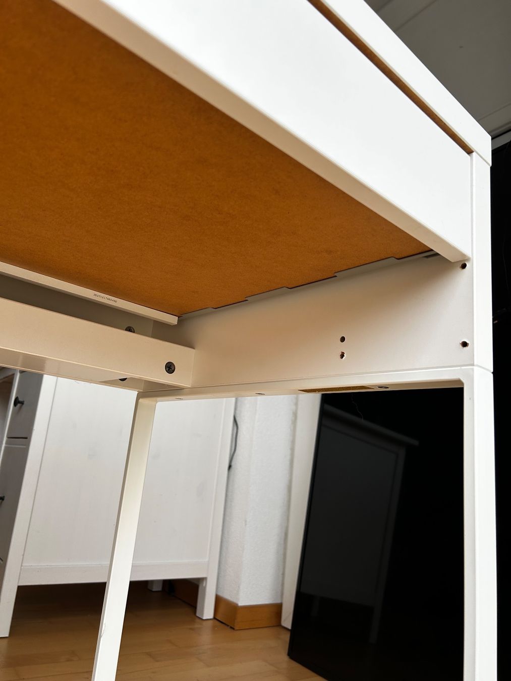 Ikea Scrivanie: Ikea MICKE Schreibtisch weiss – Usato da Buchs ZH venduto da celin_k_06 6