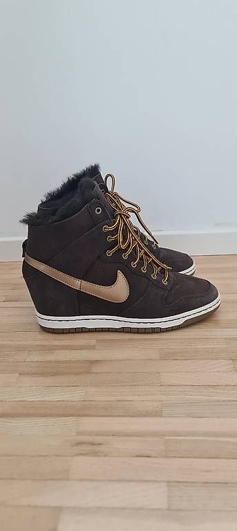Scarpe da uomo: Nike High Top Gr 40.5 – Usato da Winterthur venduto da Nika.Rock