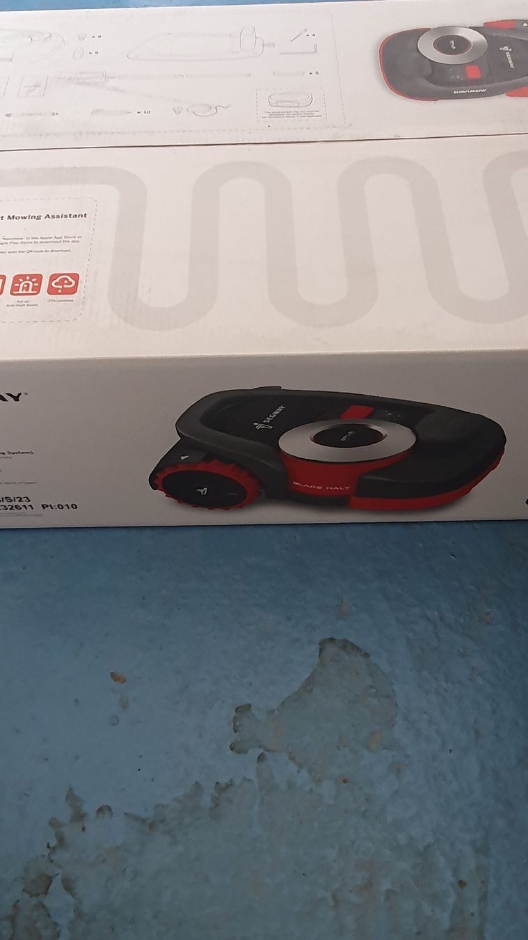 Segway Rasenmäher: Rasenroboter – Neu und originalverpackt aus Maienfeld von RobofixAG