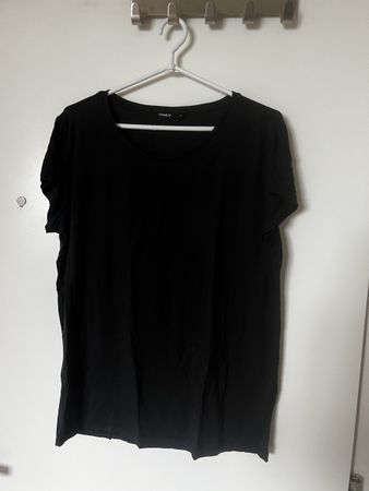 ONLY Damen T-Shirt schwarz Gr. M Basic Sommerlook