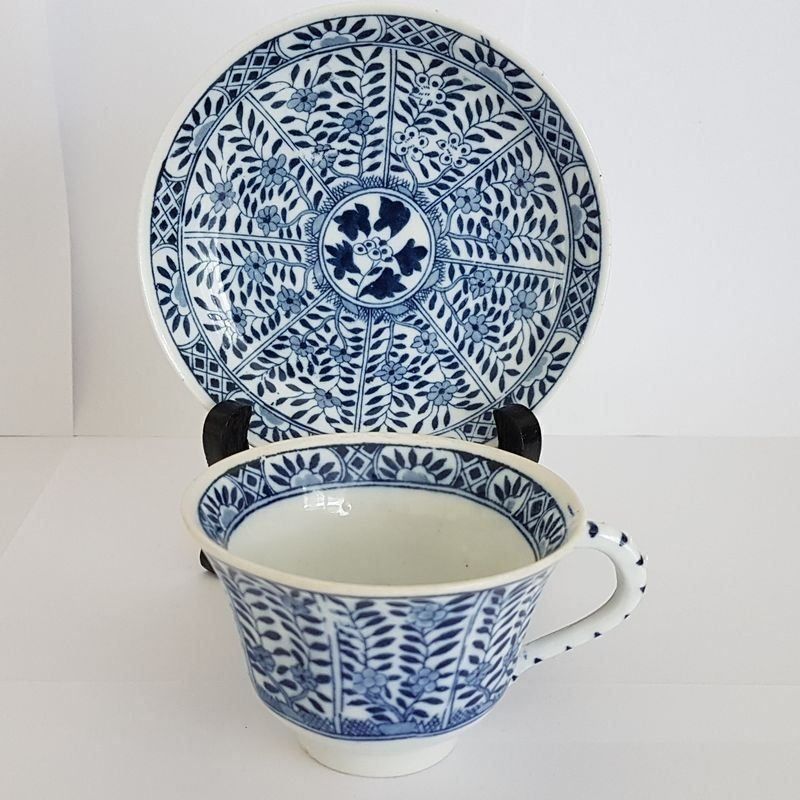 Tassen: Antike Tasse und Unterteller um 1890 – Gebraucht aus Kaltbrunn von Condor2