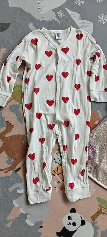 Pigiama & Simili: Pyjama petit bateau 24 mois et robe sequin H&M  – Usato da Versoix venduto da C0sm0p0l1t4n