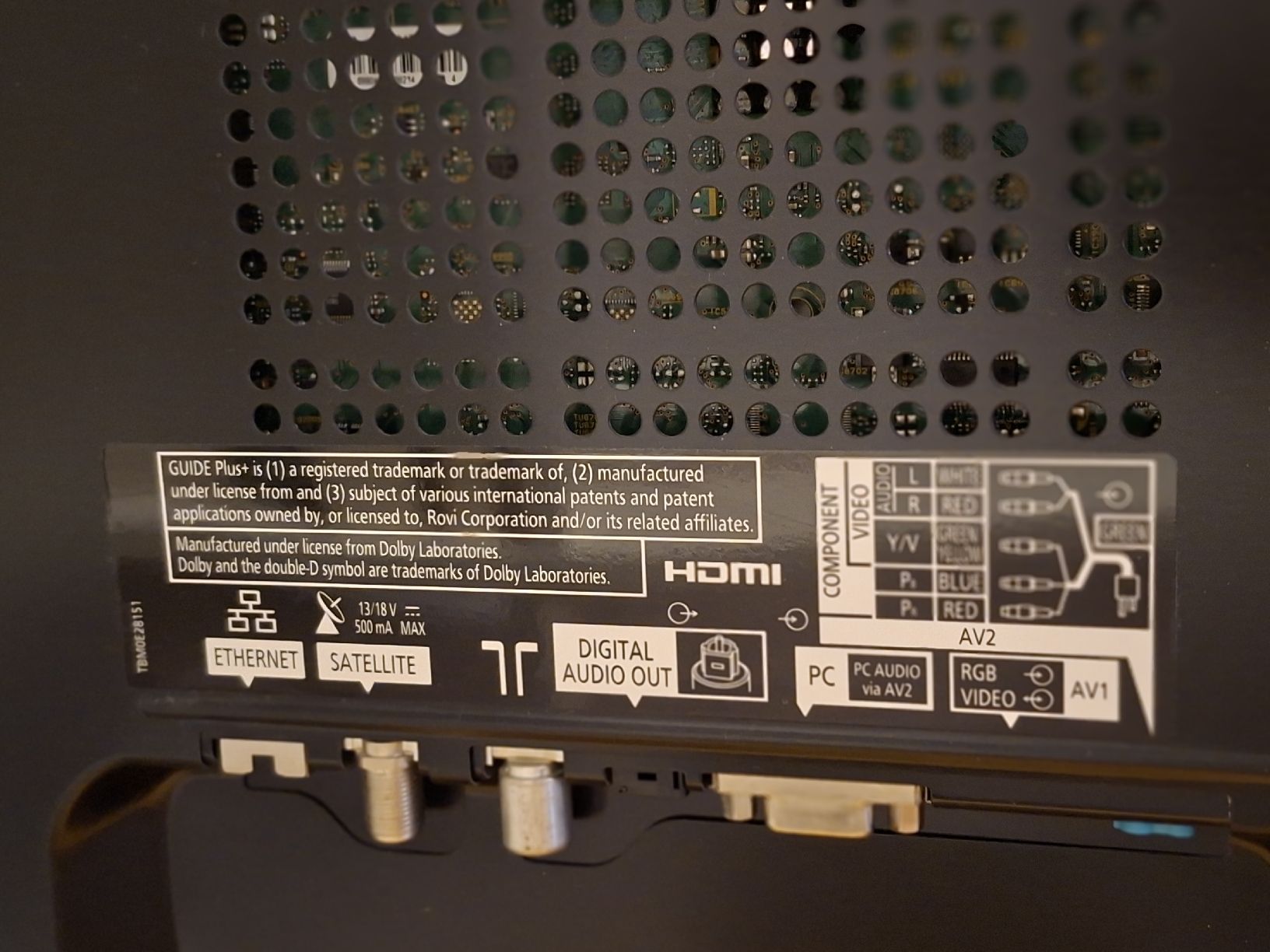 Televisori: Panasonic Fernseher Flachbildschirm – Usato da Eriswil venduto da mon_6rjz 2