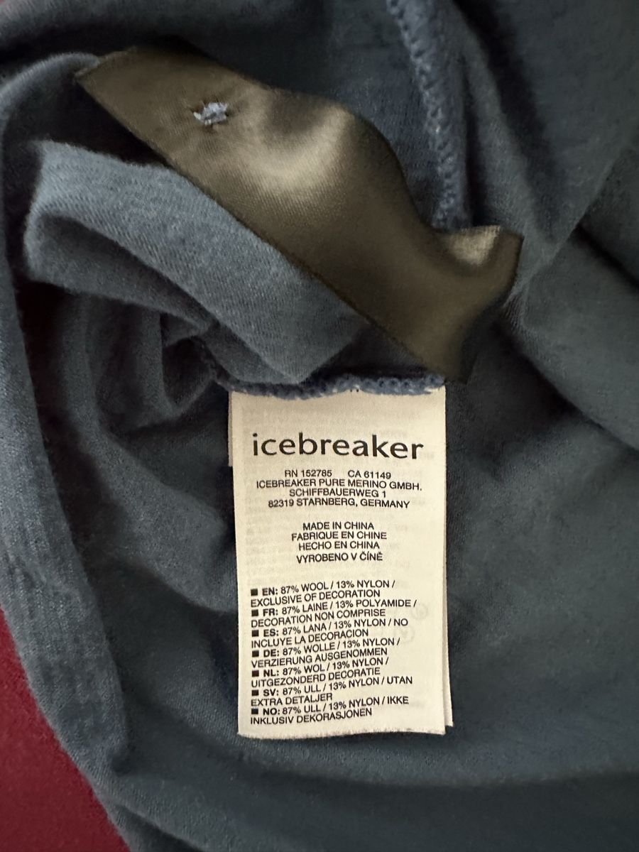 Icebreaker Magliette Polo: Icebreaker Poloshirt  – Usato da Wohlenschwil venduto da Richard2011 4