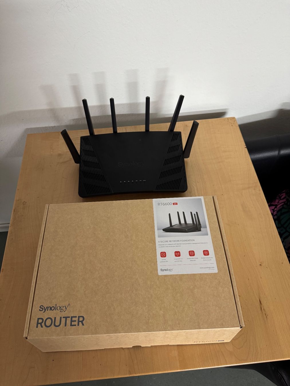 Synology Modem & Router: Synology RT6600ax WiFi-Router – Difettoso da Bern venduto da Bern-My-love 3