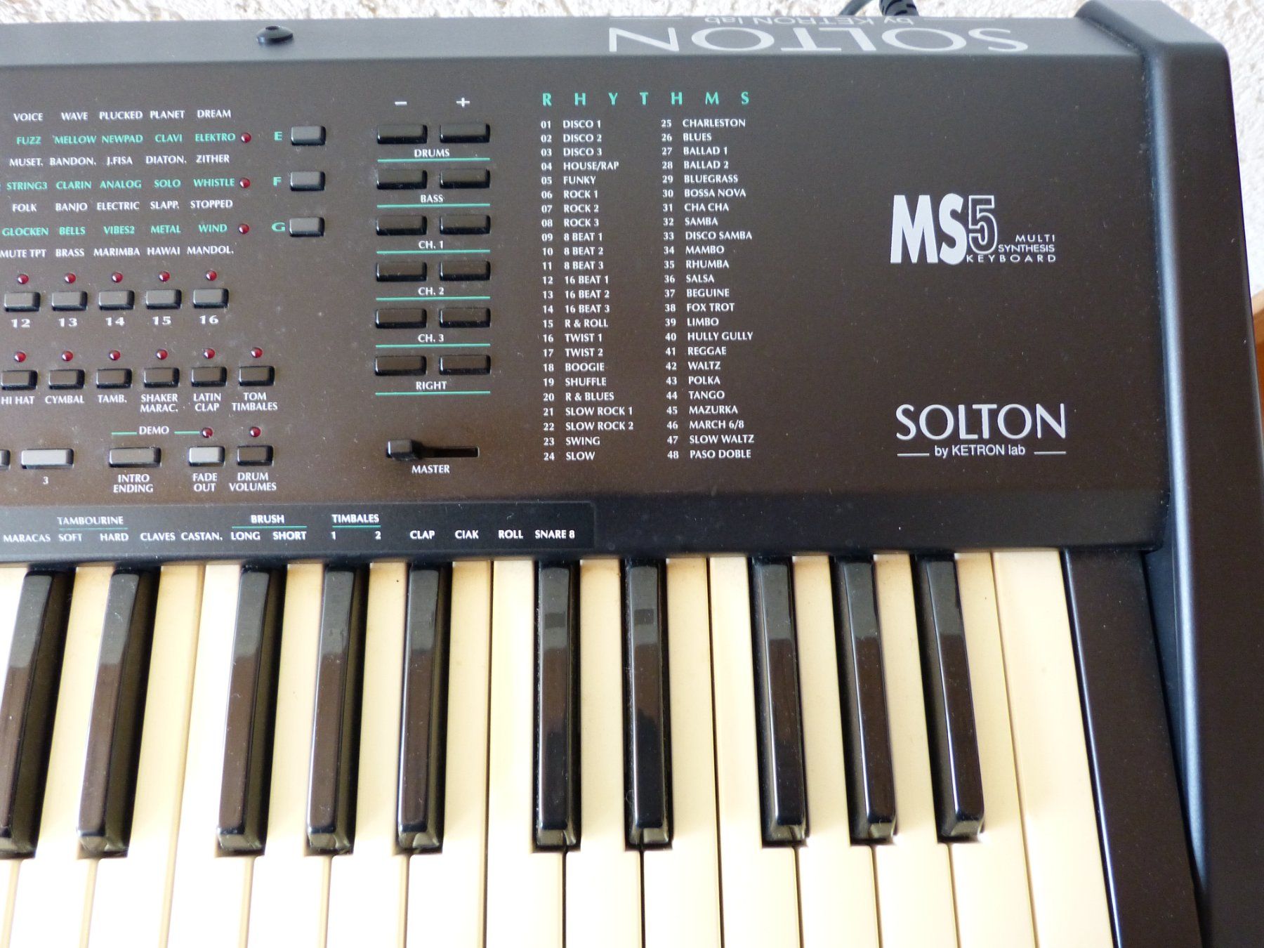 Solton Strumenti musicali: Solton MS 5 Multi Synthesis Keyboard + Koffer + 2 Pedalen – Usato da Rheineck venduto da mur.man 2