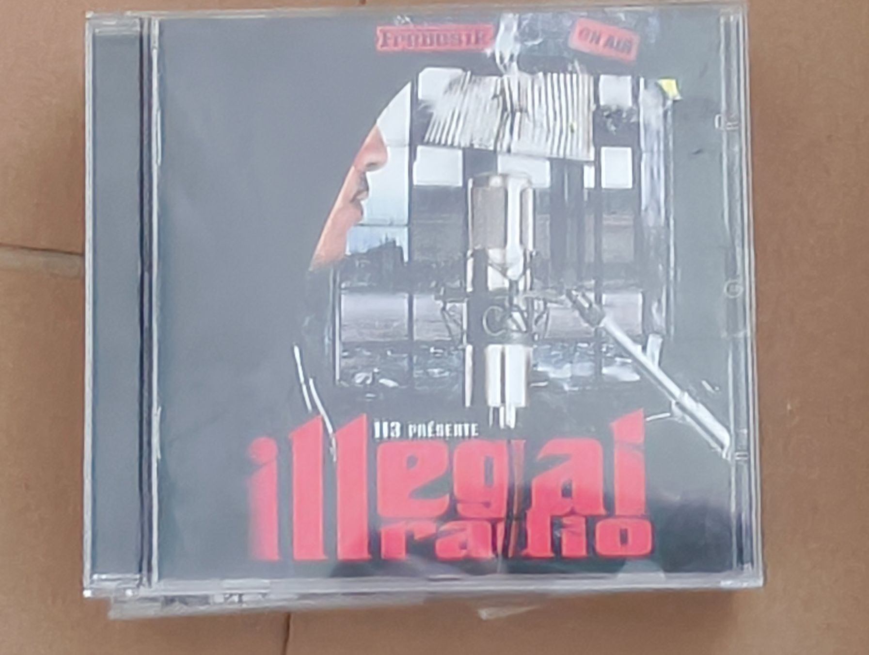CD: 113 - Illégal Radio – Usato da Fribourg venduto da kru_fn65