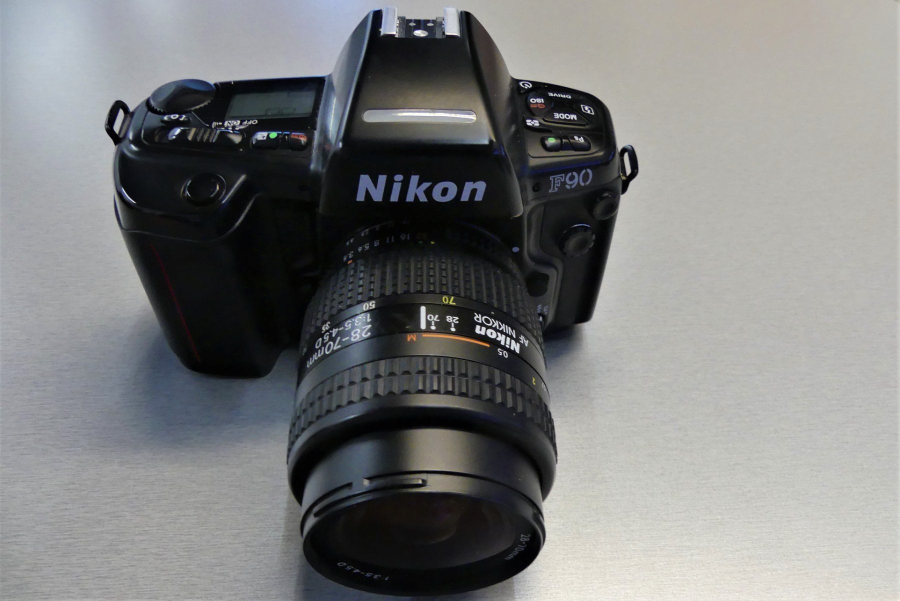 Nikon Fotocamera: FOTOKAMERA NIKON F90 – Usato da Triesen venduto da Rnc1 2