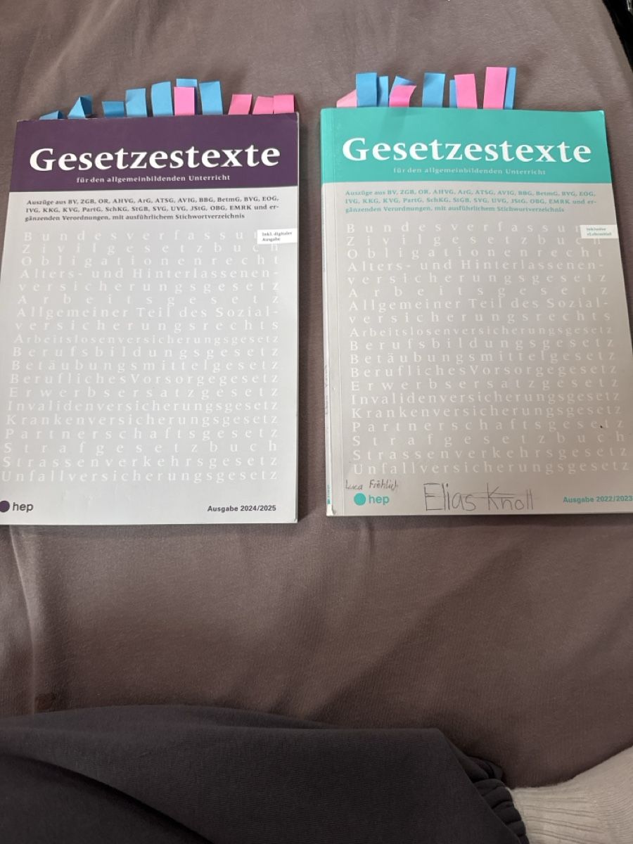 Bücher: Gesetzestexte 22/23 und 24/25 – Gebraucht aus Trimmis von Tolu613 1