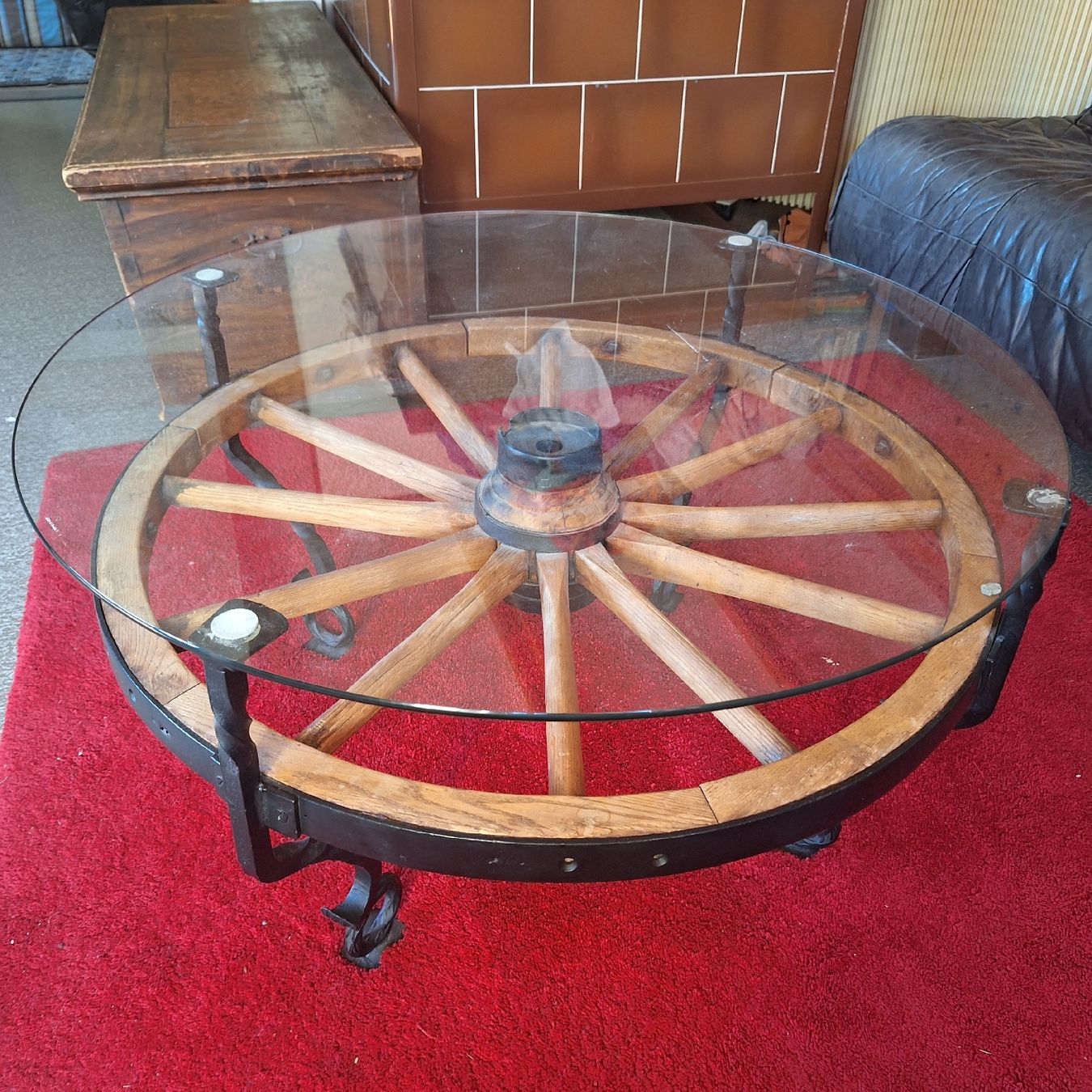 Tavoli: wohnzimmer  tisch  – Usato da Sufers venduto da Bergmassiv