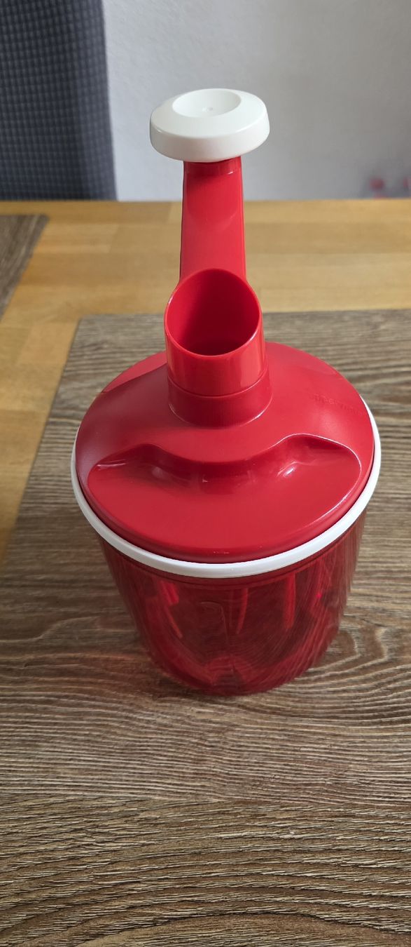 Tupperware Küchengeräte: Tupperware Easy-Speedy – Neu (gemäss Beschreibung) aus Mels von Acchico