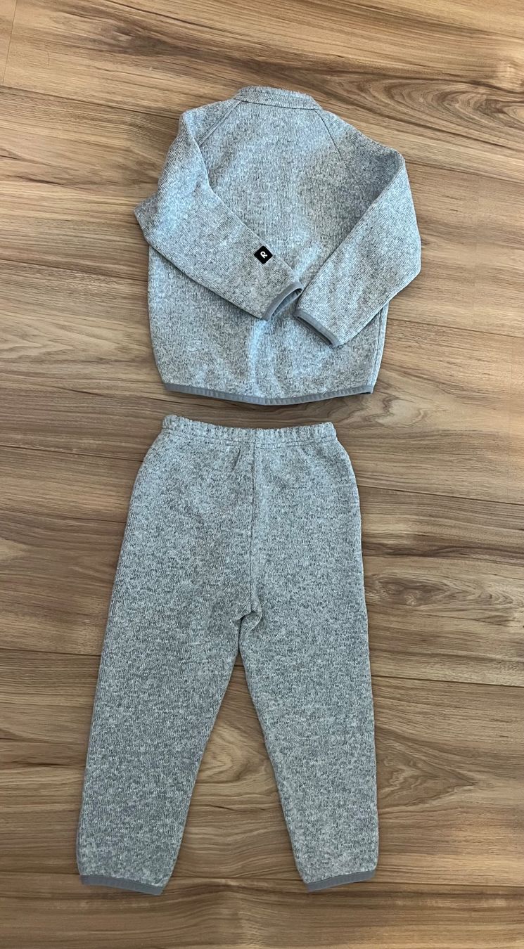Reima Kleiderpakete: Reima warm set, 98cm – Gebraucht aus Arzier Le Muids von oma_w5bq 2