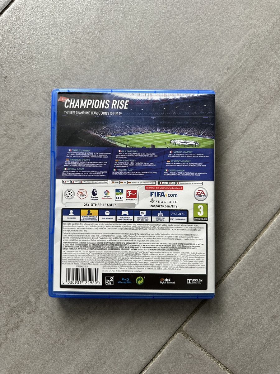 Giochi: EA Sports FIFA 19 – Usato da Dällikon venduto da deanderalex 1