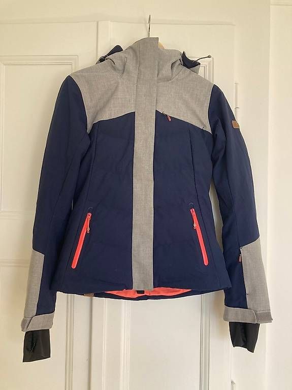 Roxy Giacche: Veste de ski Roxy – Usato da La Tour-de-Peilz venduto da vve_nm8c